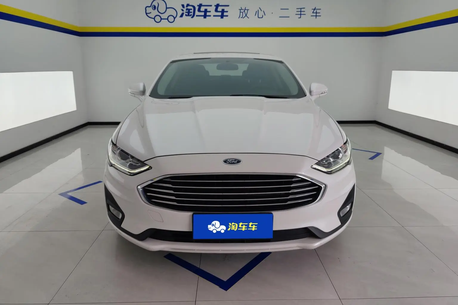 Ford Mondeo 2018 EcoBoost 180 Smart Fashion China V