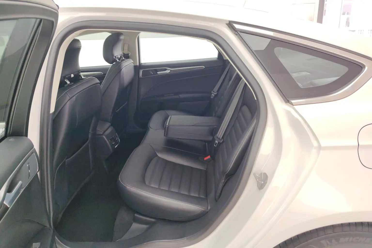 Ford Mondeo 2018 EcoBoost 180 Smart Fashion China V