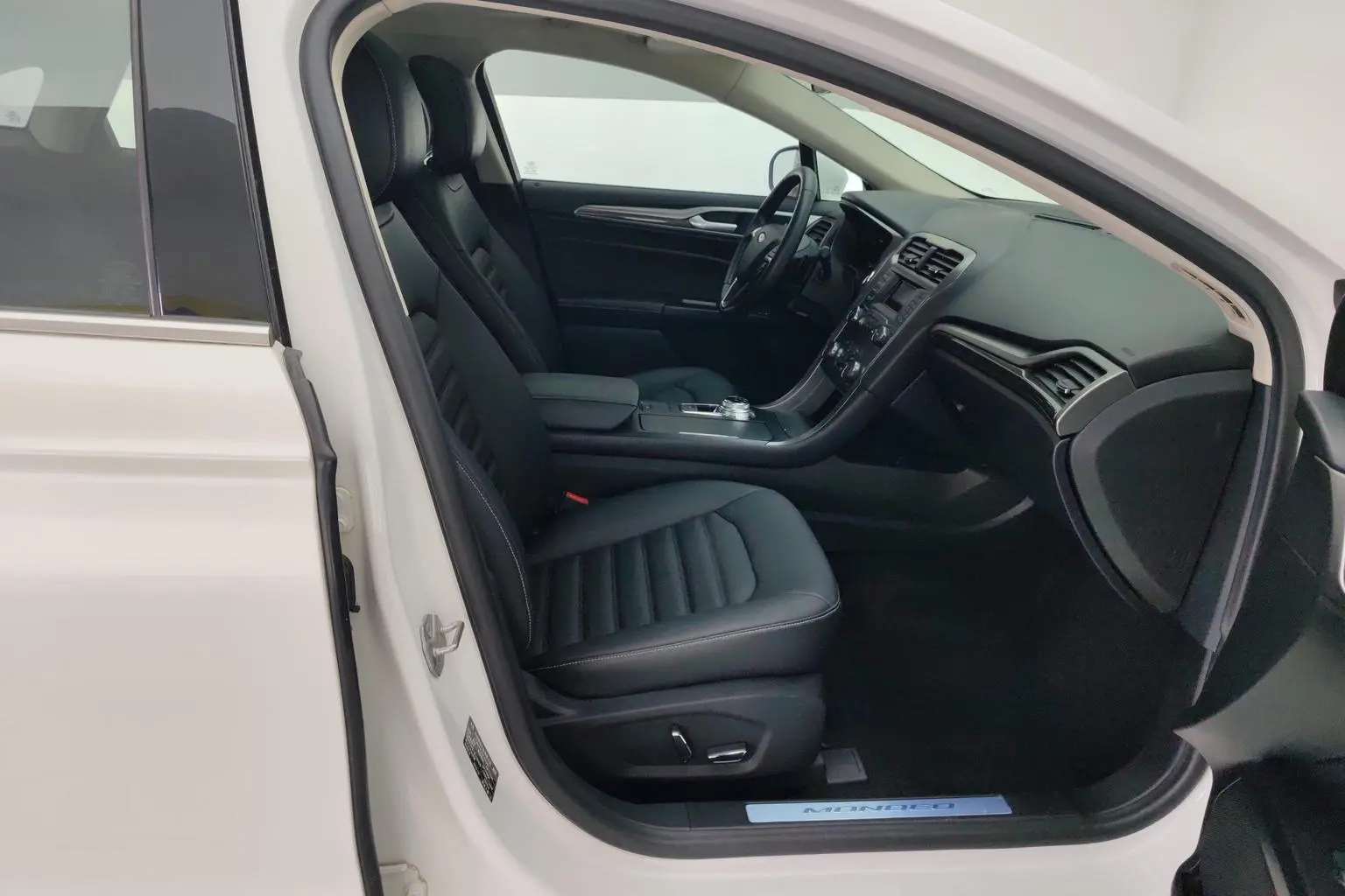 Ford Mondeo 2018 EcoBoost 180 Smart Fashion China V