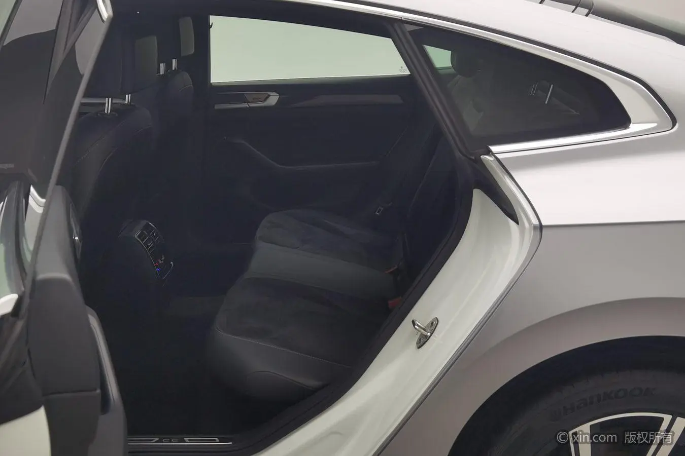 Volkswagen CC 2021 330TSI