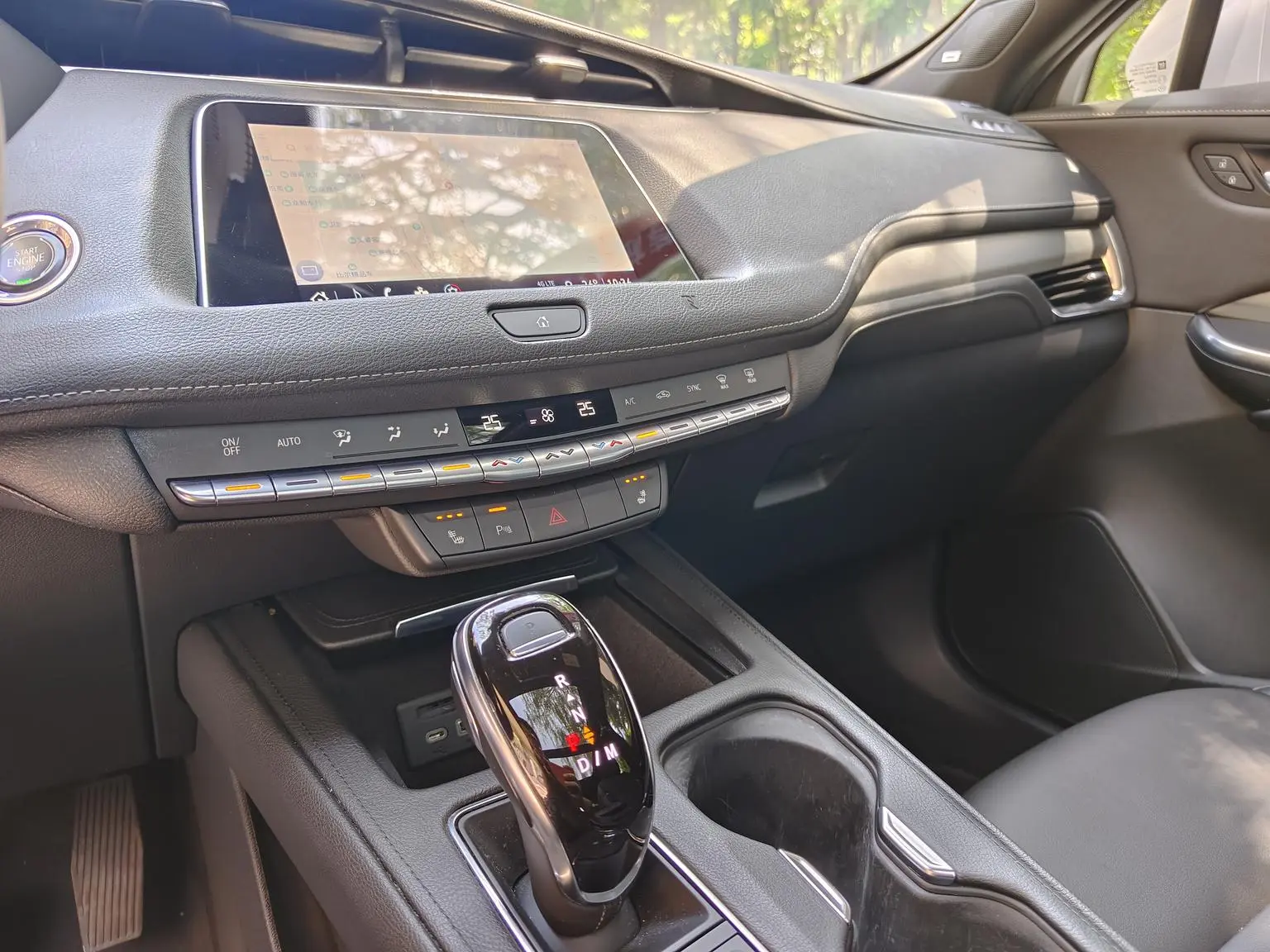 Cadillac XT4 2021 28T 2WD Leading