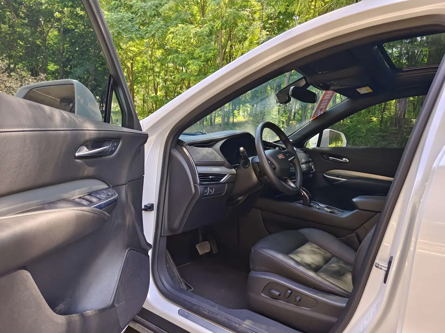 Cadillac XT4 2021 28T 2WD Leading