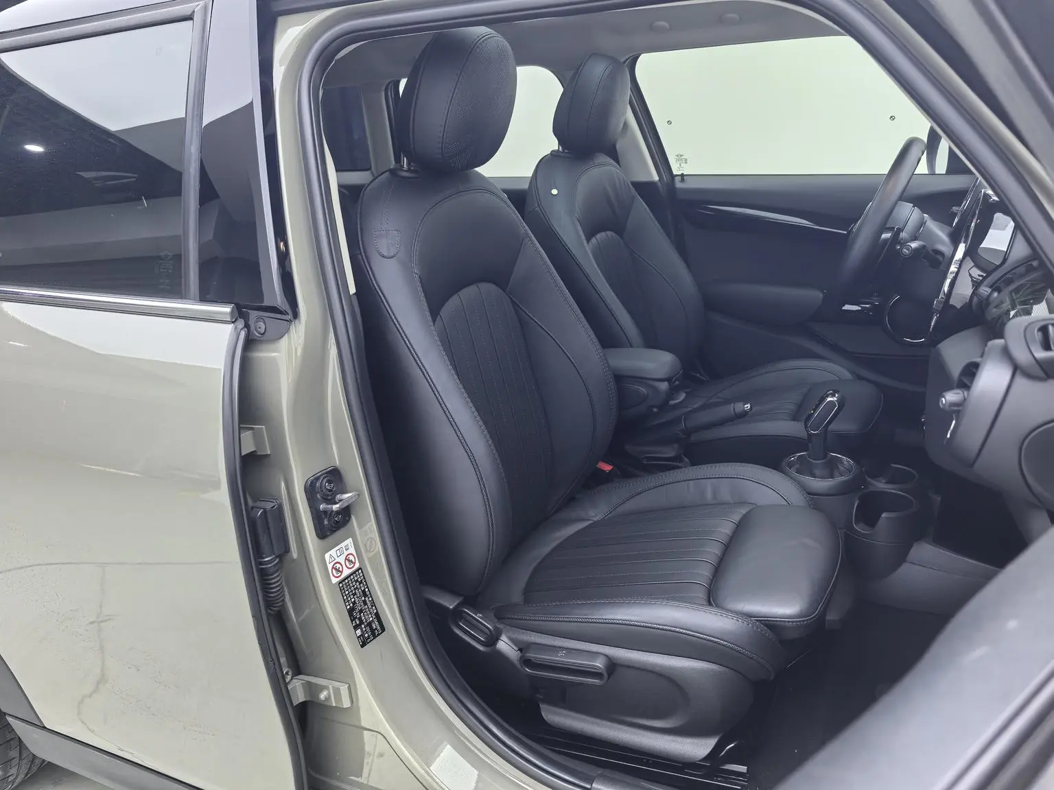 MINI MINI 2019 2.0T COOPER S 5