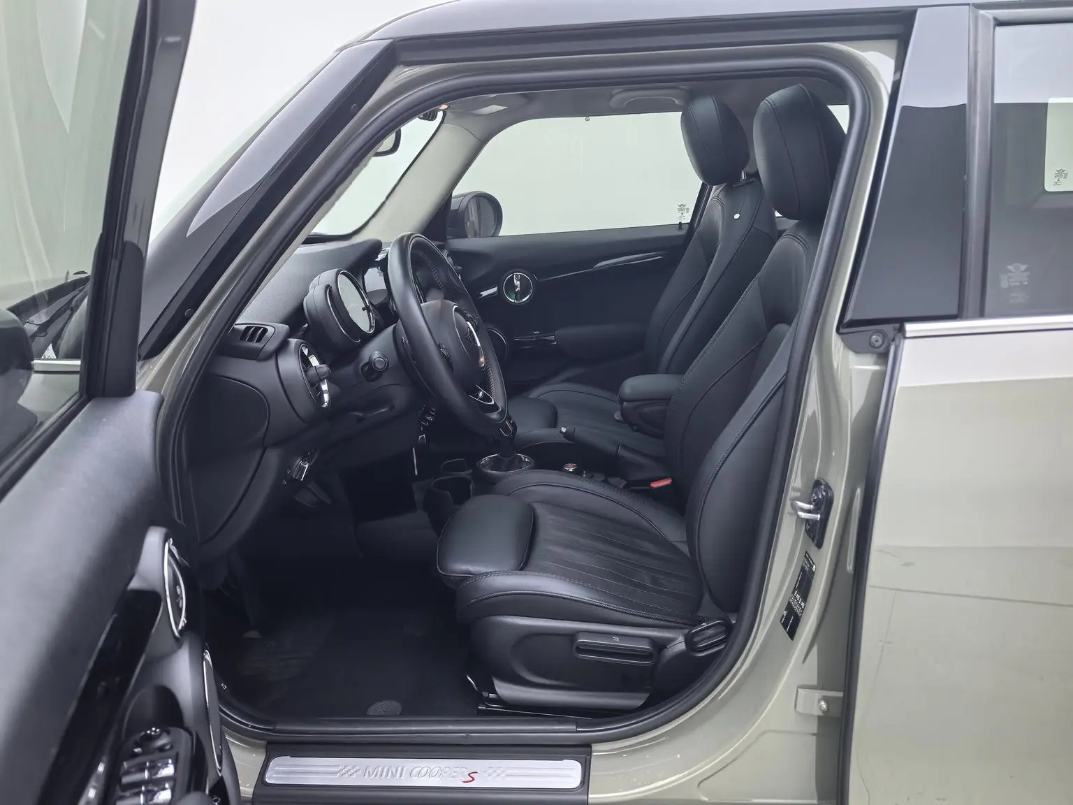 MINI MINI 2019 2.0T COOPER S 5