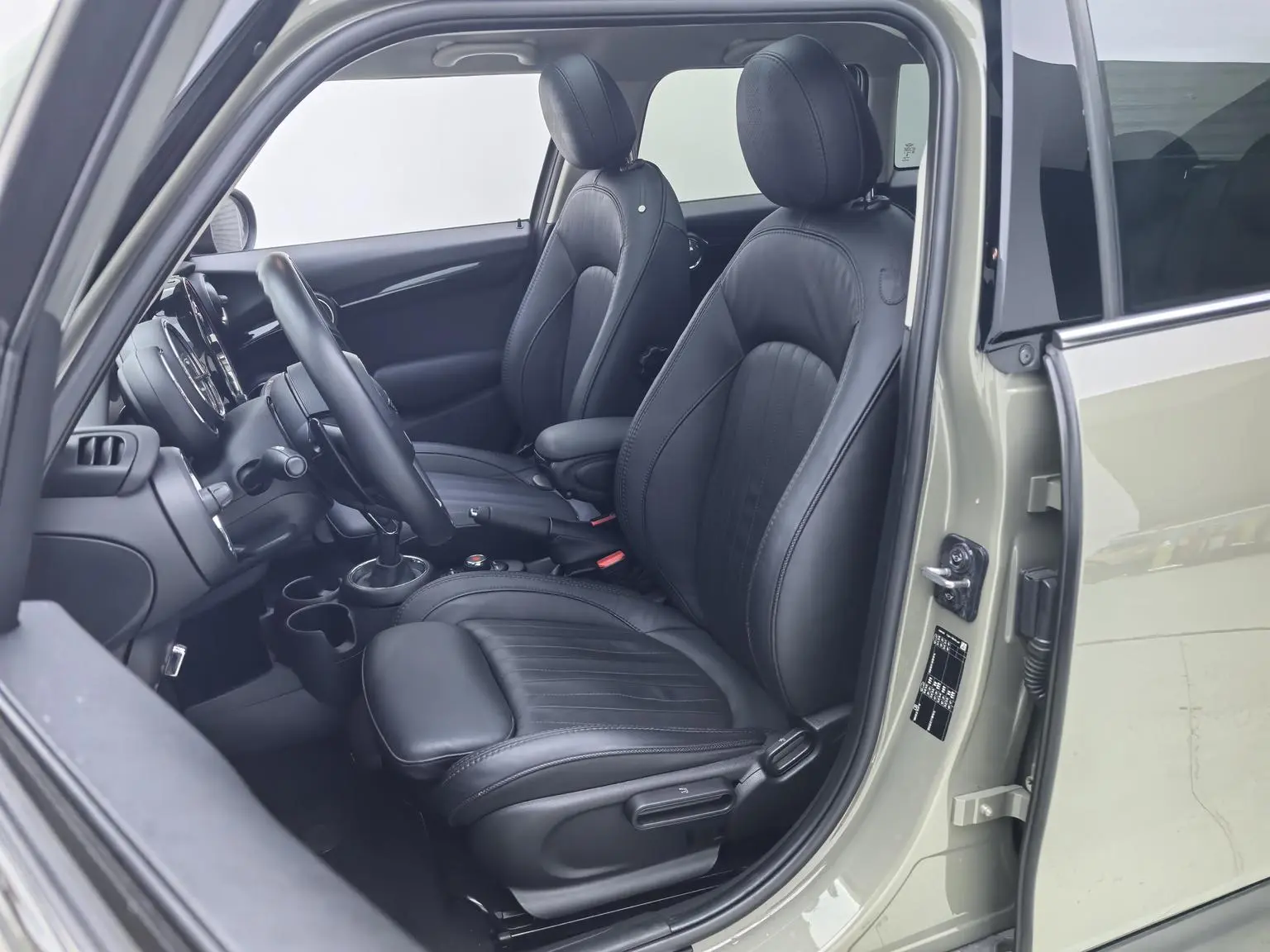 MINI MINI 2019 2.0T COOPER S 5