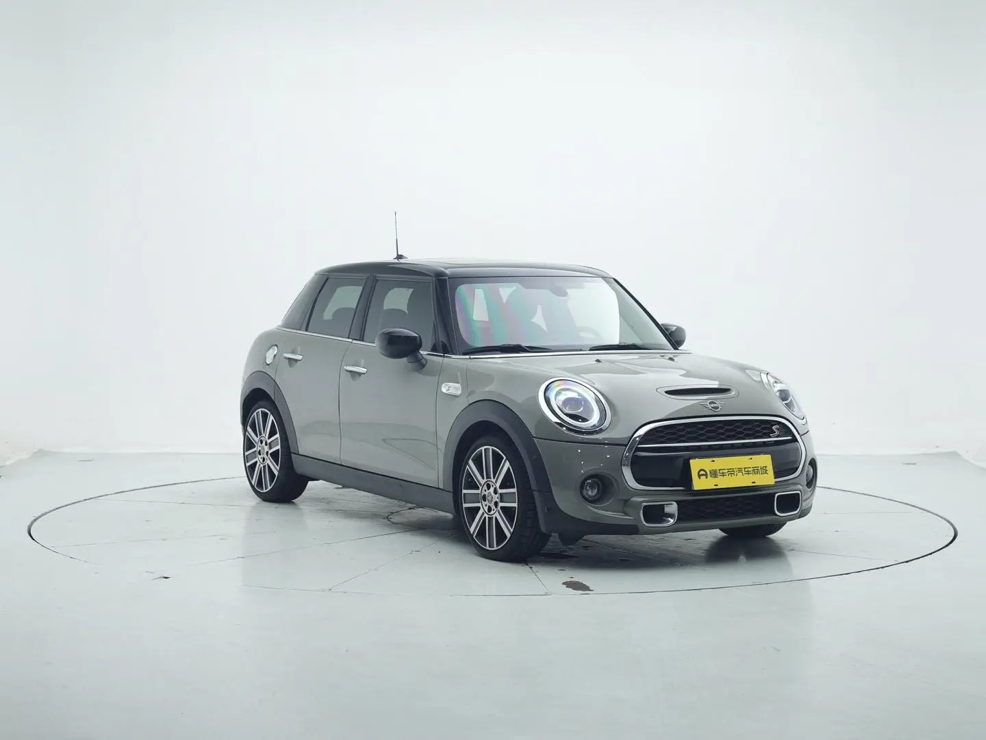 MINI MINI 2019 2.0T COOPER S 5