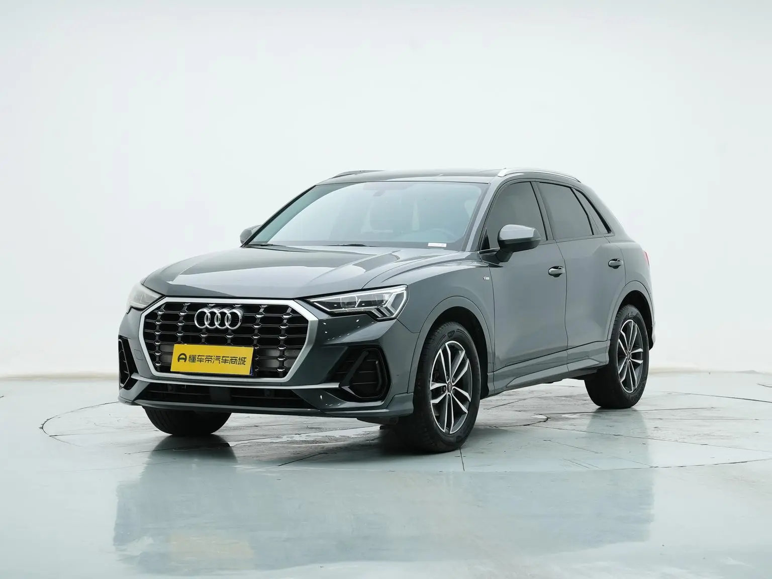 Audi Q3 2021 35 TFSI Progressive Dynamic