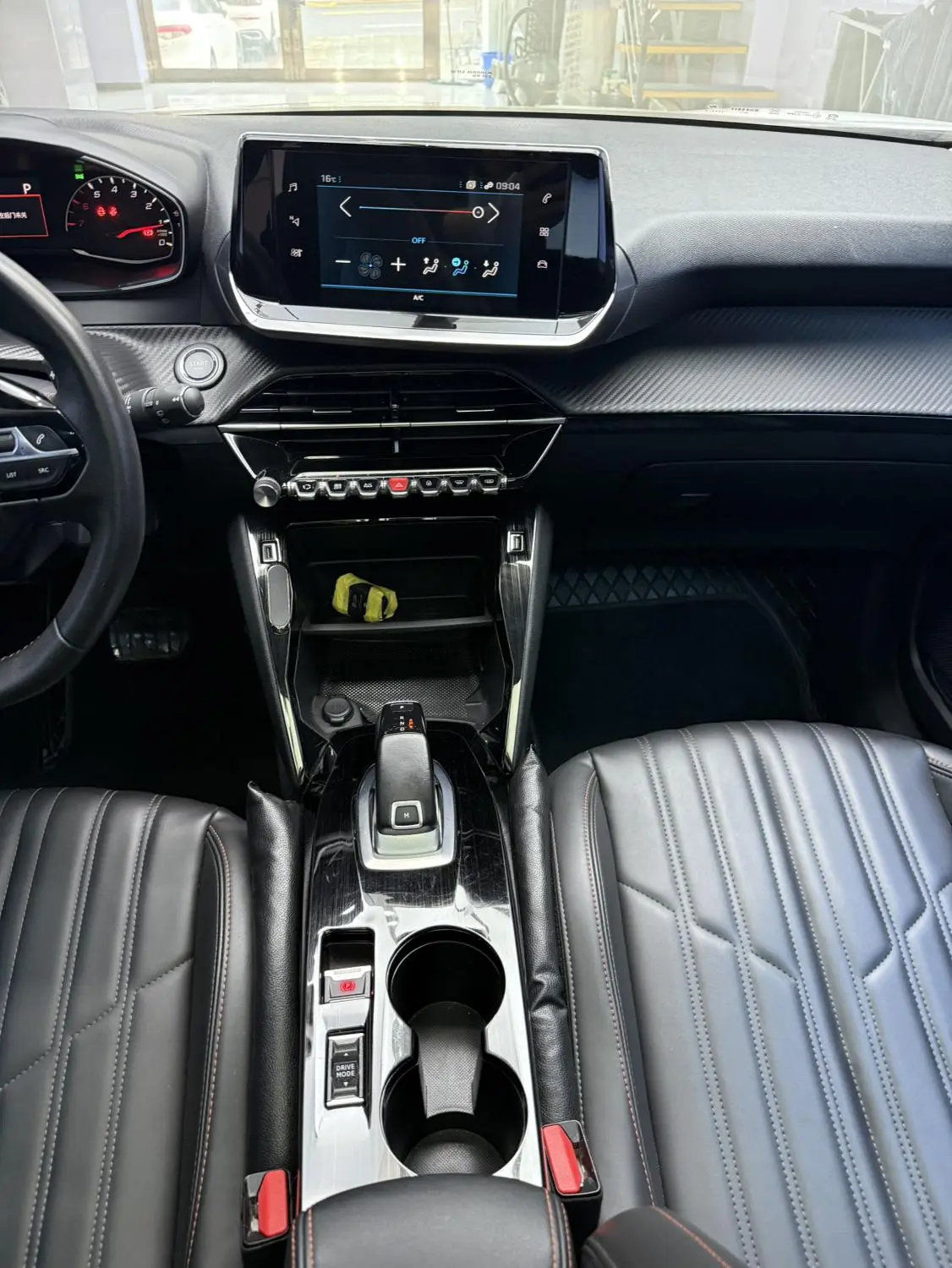 Peugeot 2008 2020 230THP Fashion