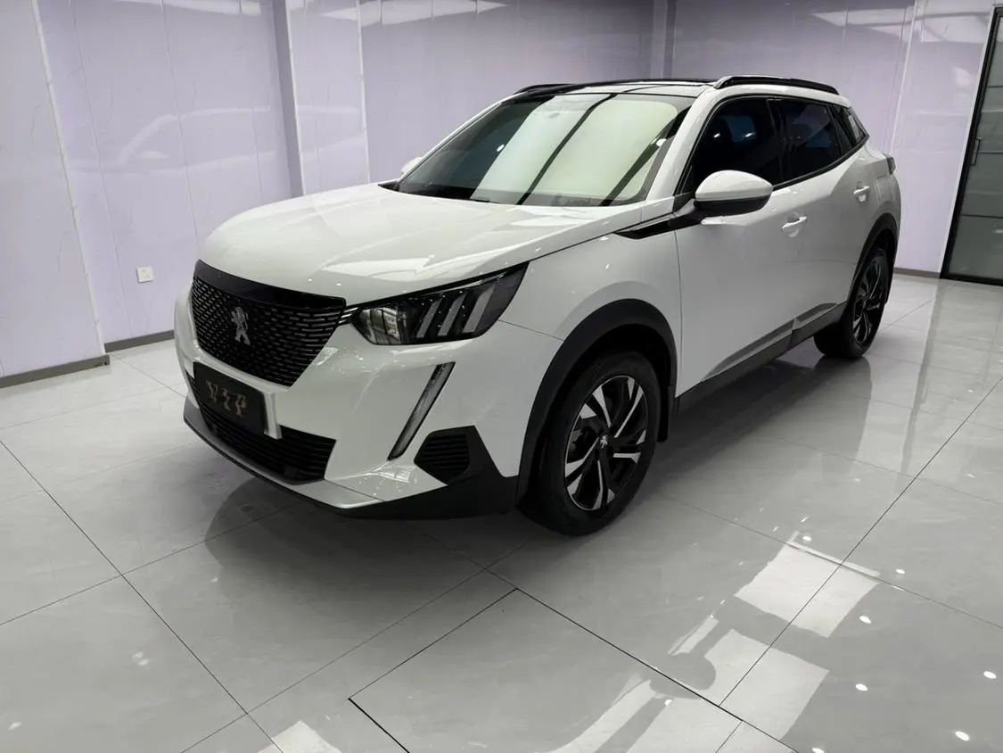 Peugeot 2008 2020 230THP Fashion