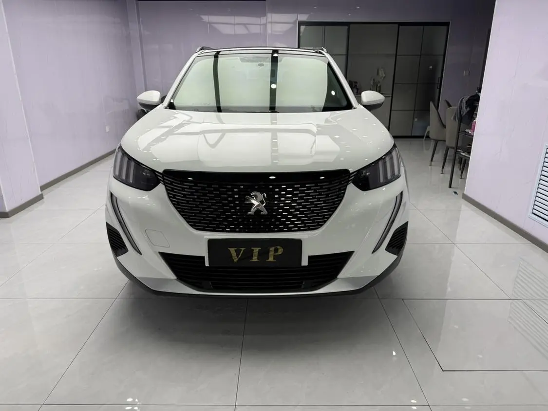 Peugeot 2008 2020 230THP Fashion