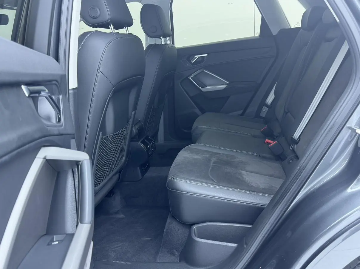 Audi Q3 2022 35 TFSI