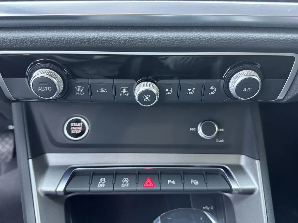 Audi Q3 2022 35 TFSI