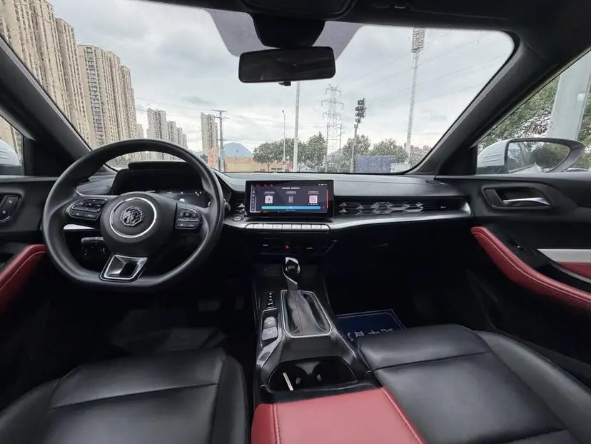MG MG5 2021 300TGI DCT