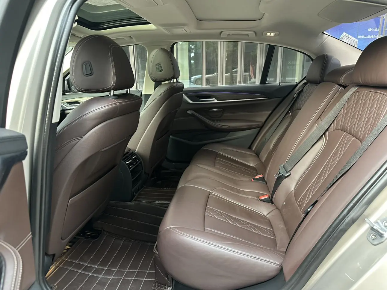 BMW 5 Series 2019 530Li Leading Luxury Package
