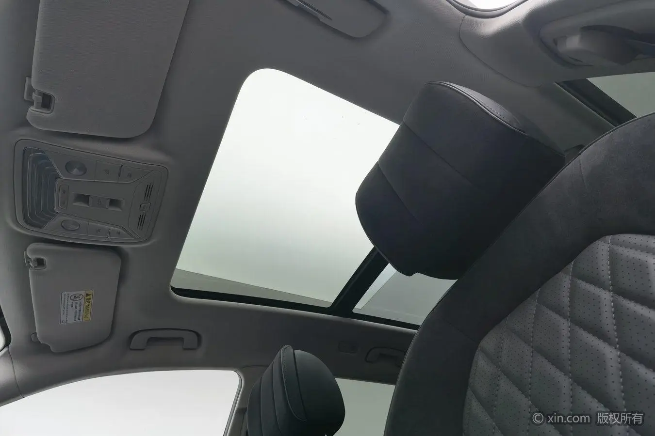 Hongqi HS5 2019 2.0T Smart Connected 4WD