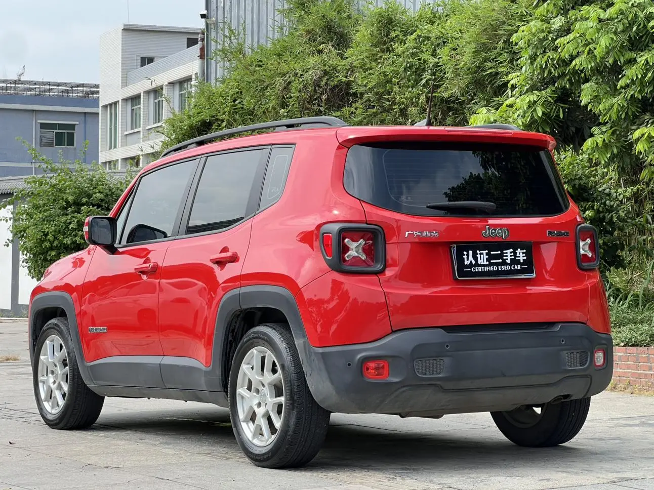Jeep Renegade 2019 220T Auto Leading