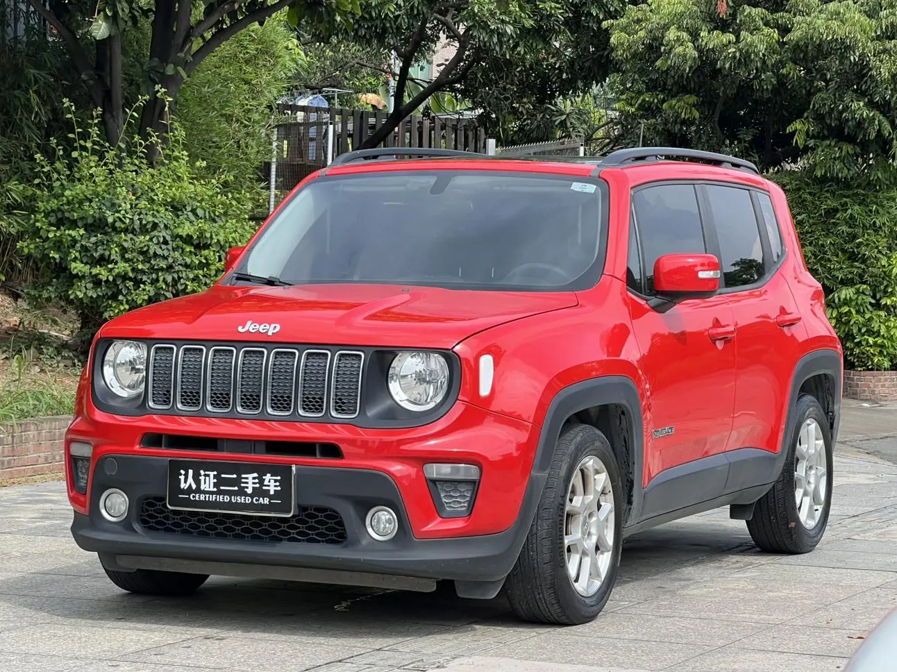Jeep Renegade 2019 220T Auto Leading