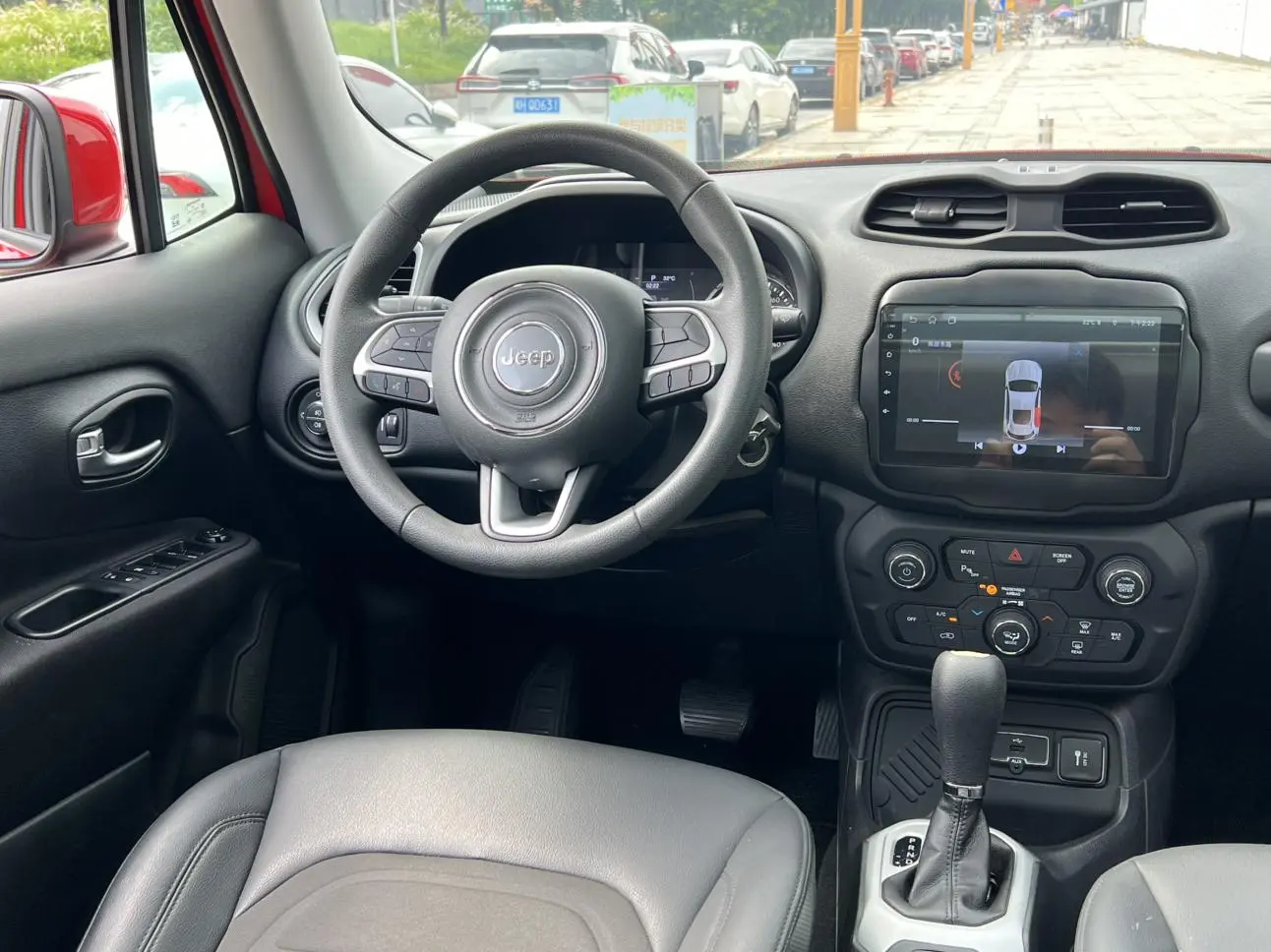 Jeep Renegade 2019 220T Auto Leading
