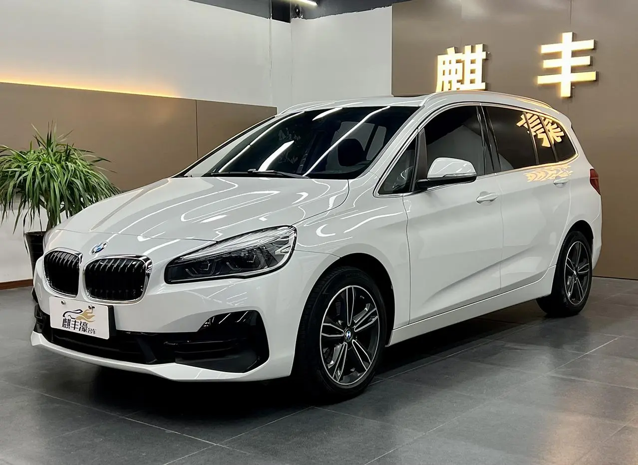 BMW 2 Series Gran Tourer 2019 220i Premium Plus Sport Package