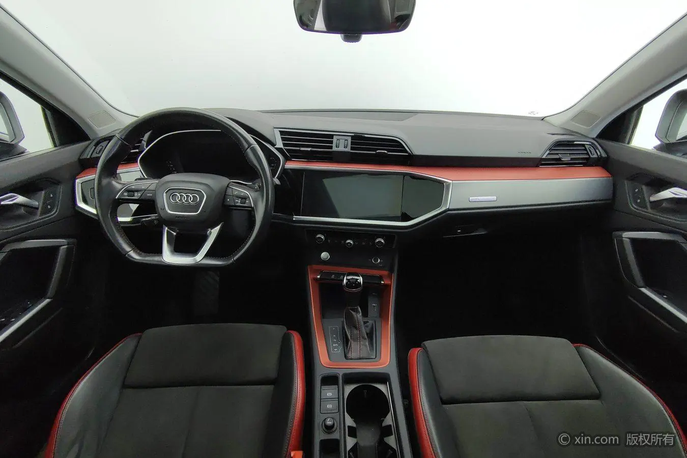 Audi Q3 2019 40 TFSI Dynamic Fashion
