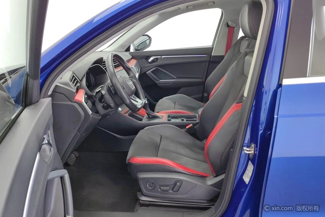 Audi Q3 2019 40 TFSI Dynamic Fashion
