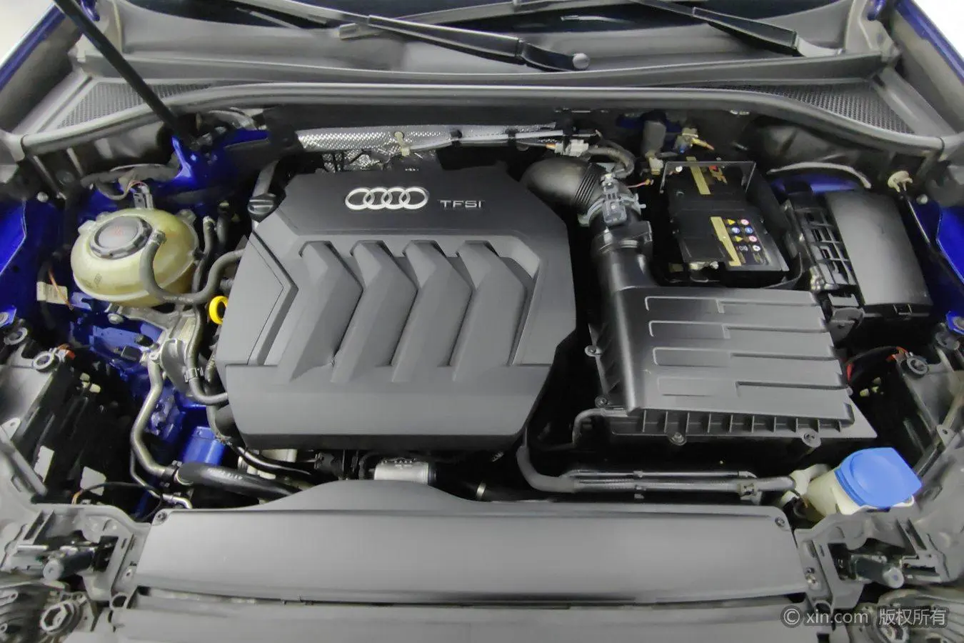 Audi Q3 2019 40 TFSI Dynamic Fashion