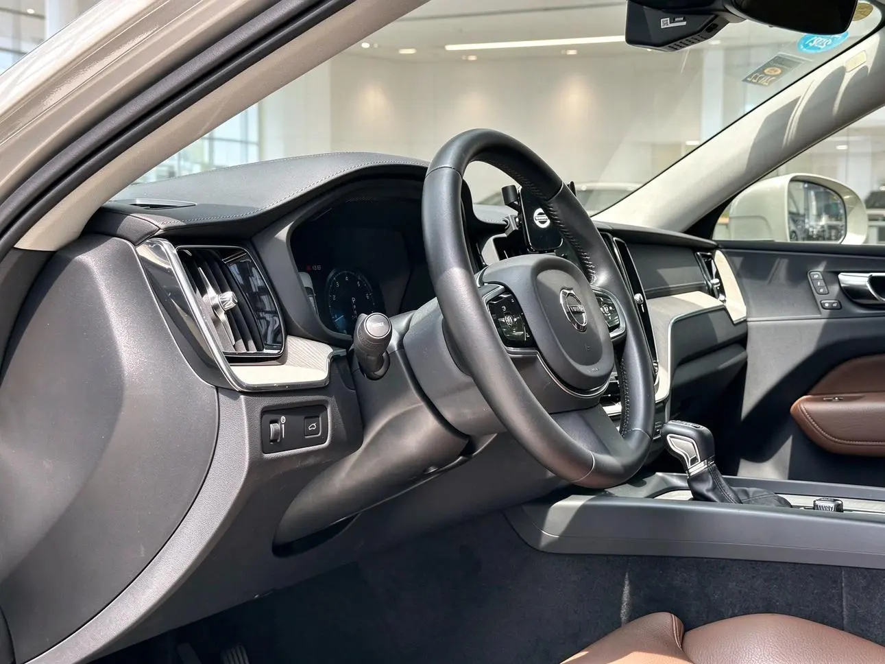 Volvo XC60 2020 T5 4WD Vision Luxury