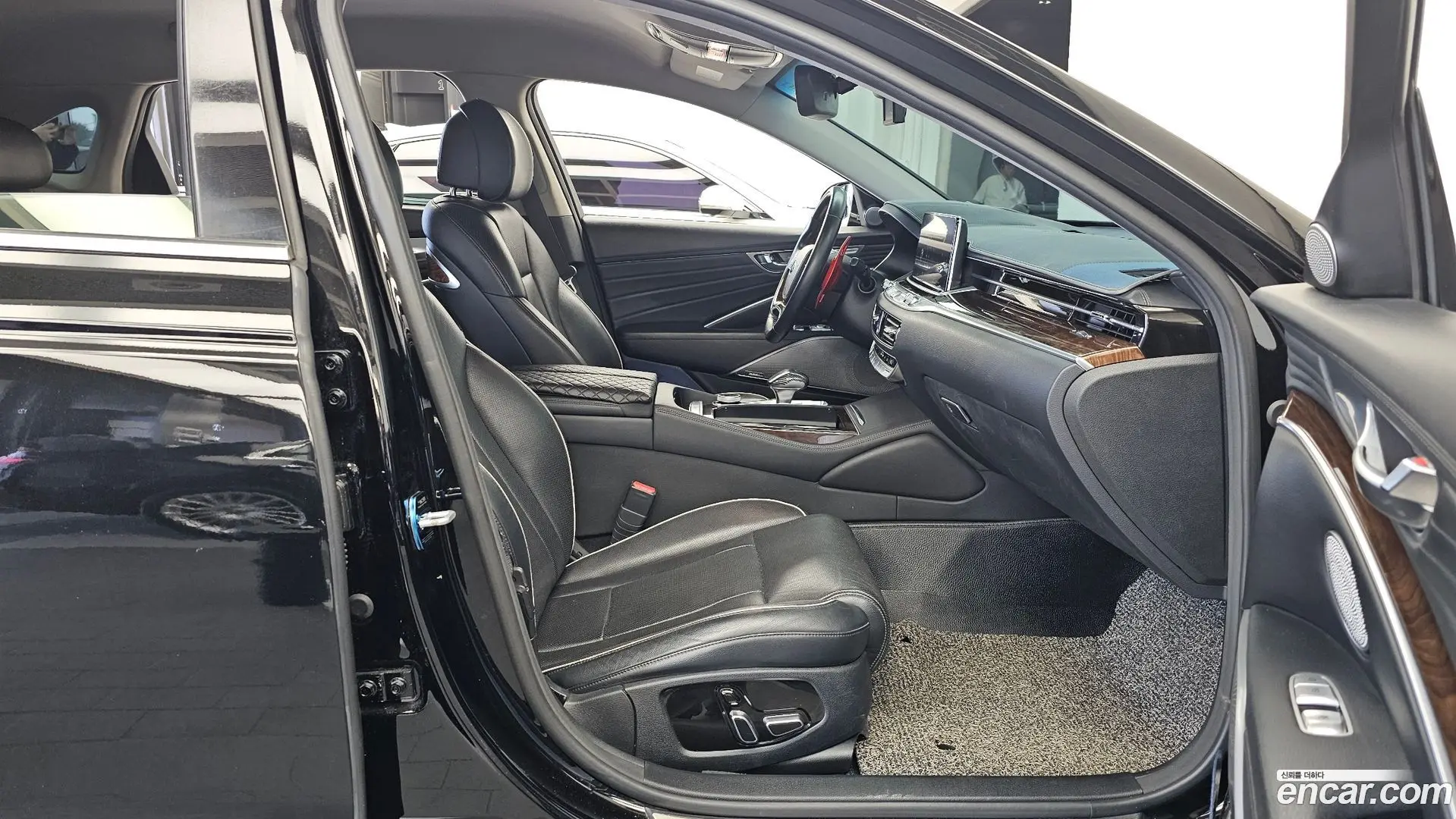 Kia K9 3.3 T-GDI AWD