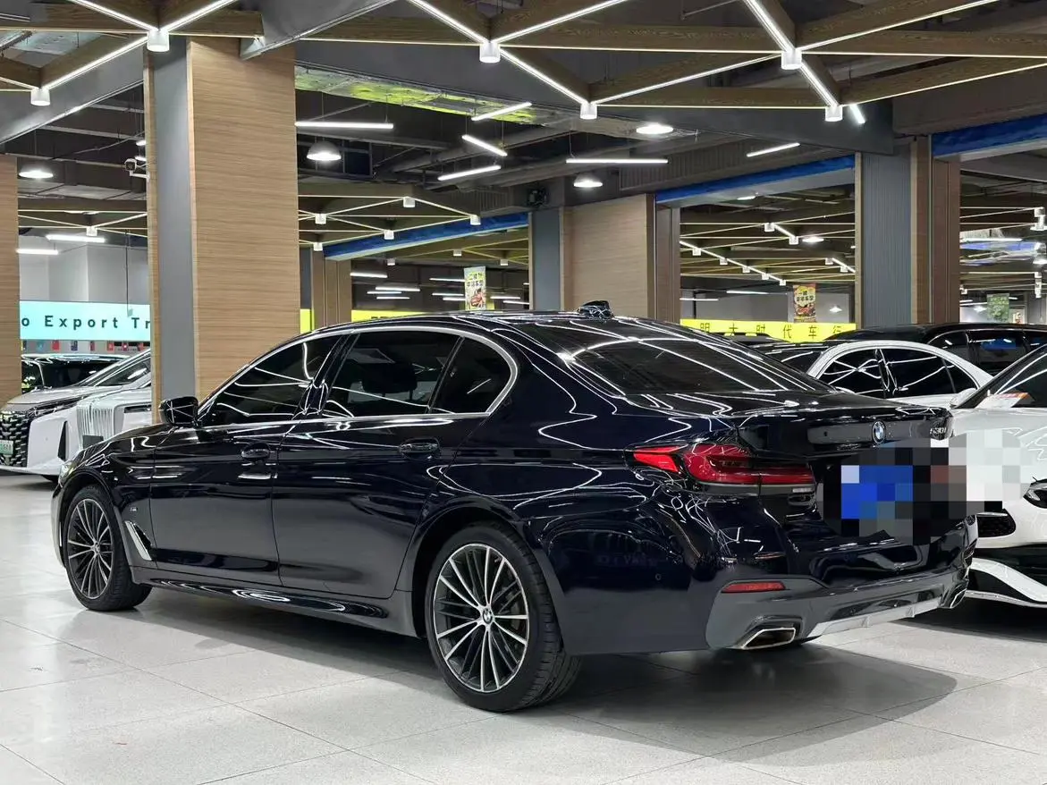 BMW 5 Series 2021 530Li Leading M Sport Package
