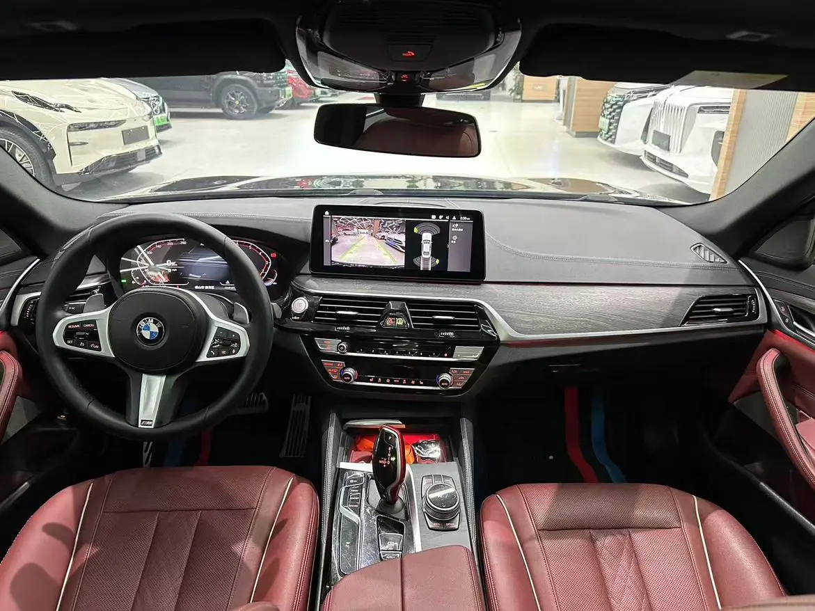 BMW 5 Series 2021 530Li Leading M Sport Package