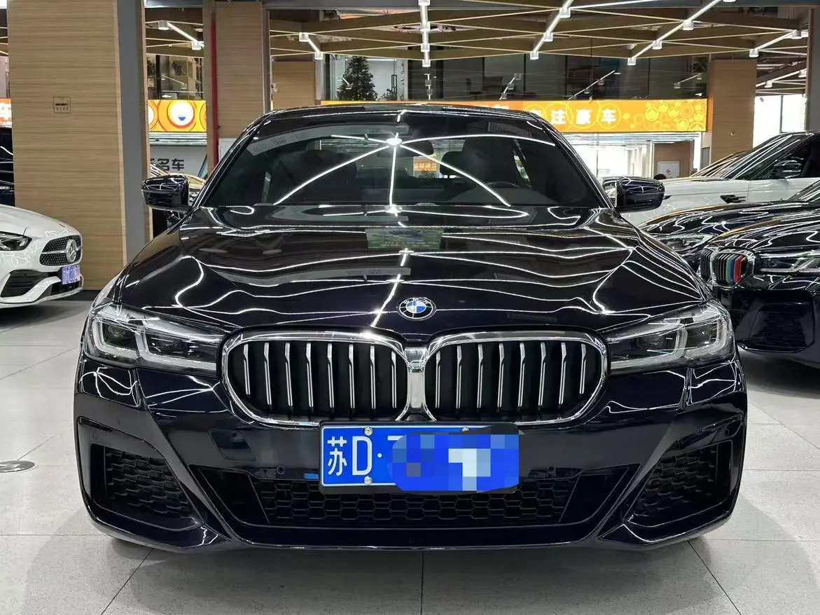 BMW 5 Series 2021 530Li Leading M Sport Package
