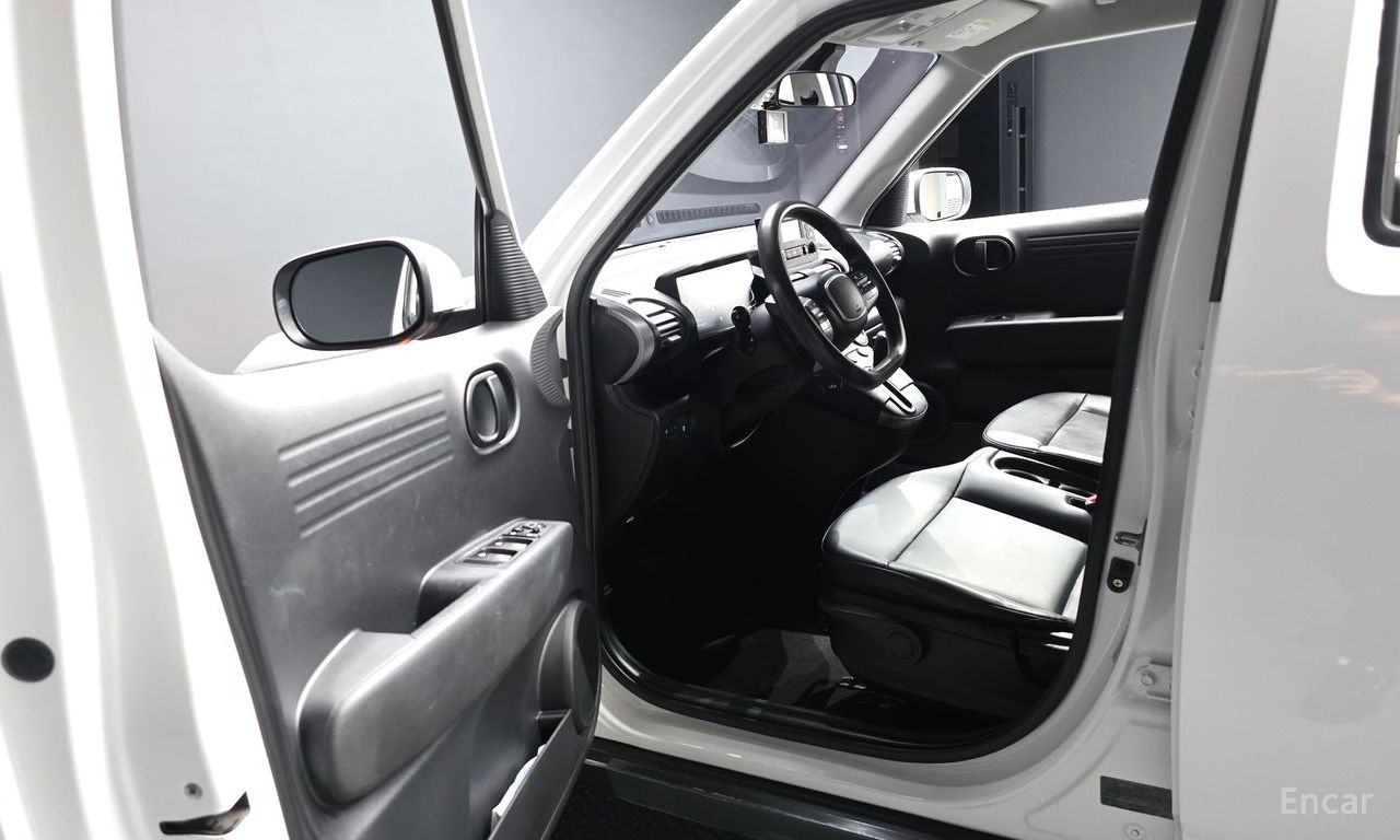 Hyundai Casper Van 2023
