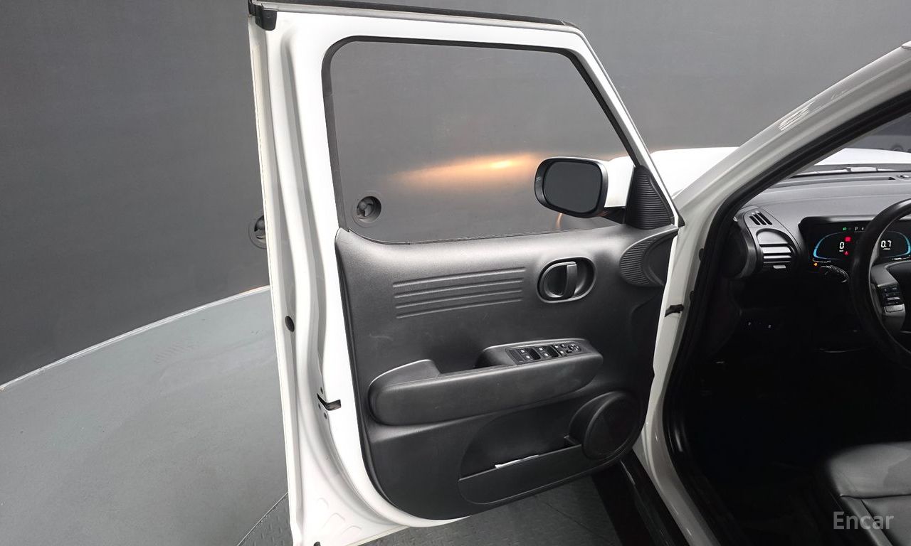 Hyundai Casper Van 2023