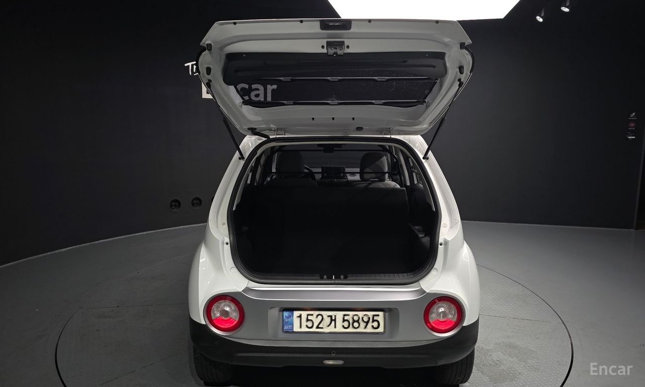 Hyundai Casper Van 2023