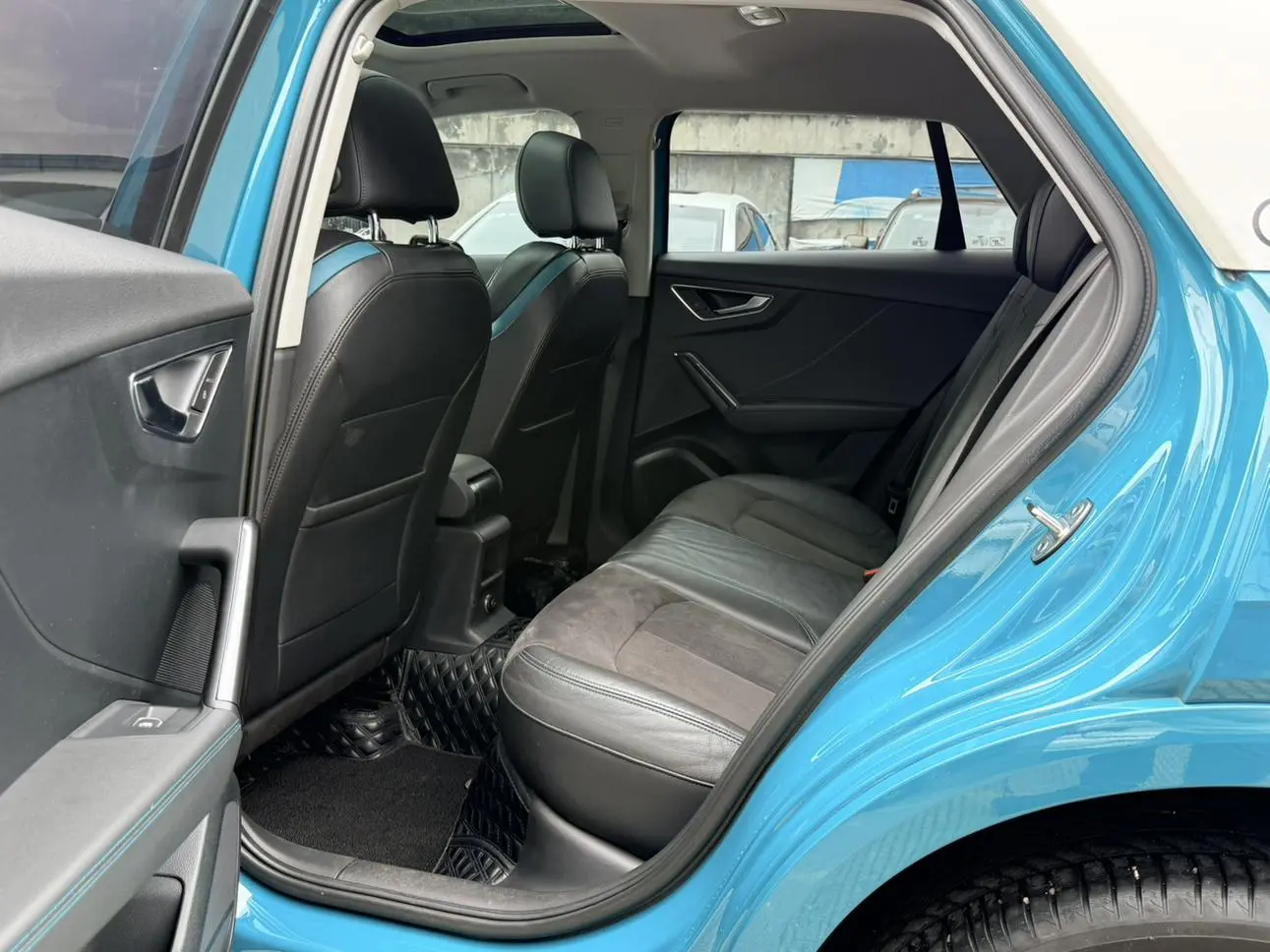 Audi Q2L 2018 35TFSI Luxury China V