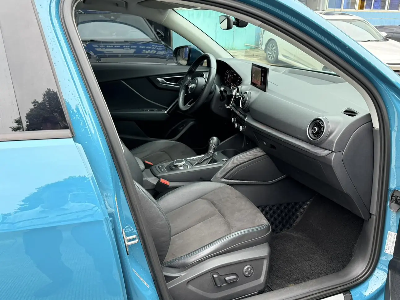 Audi Q2L 2018 35TFSI Luxury China V