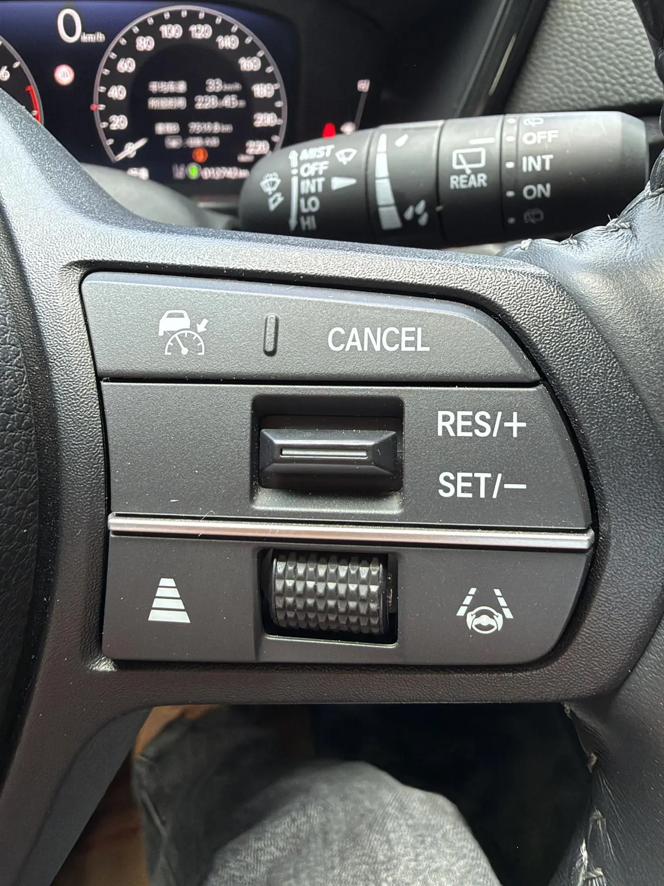 Honda Breeze 2025 240TURBO CVT 2WD Premium