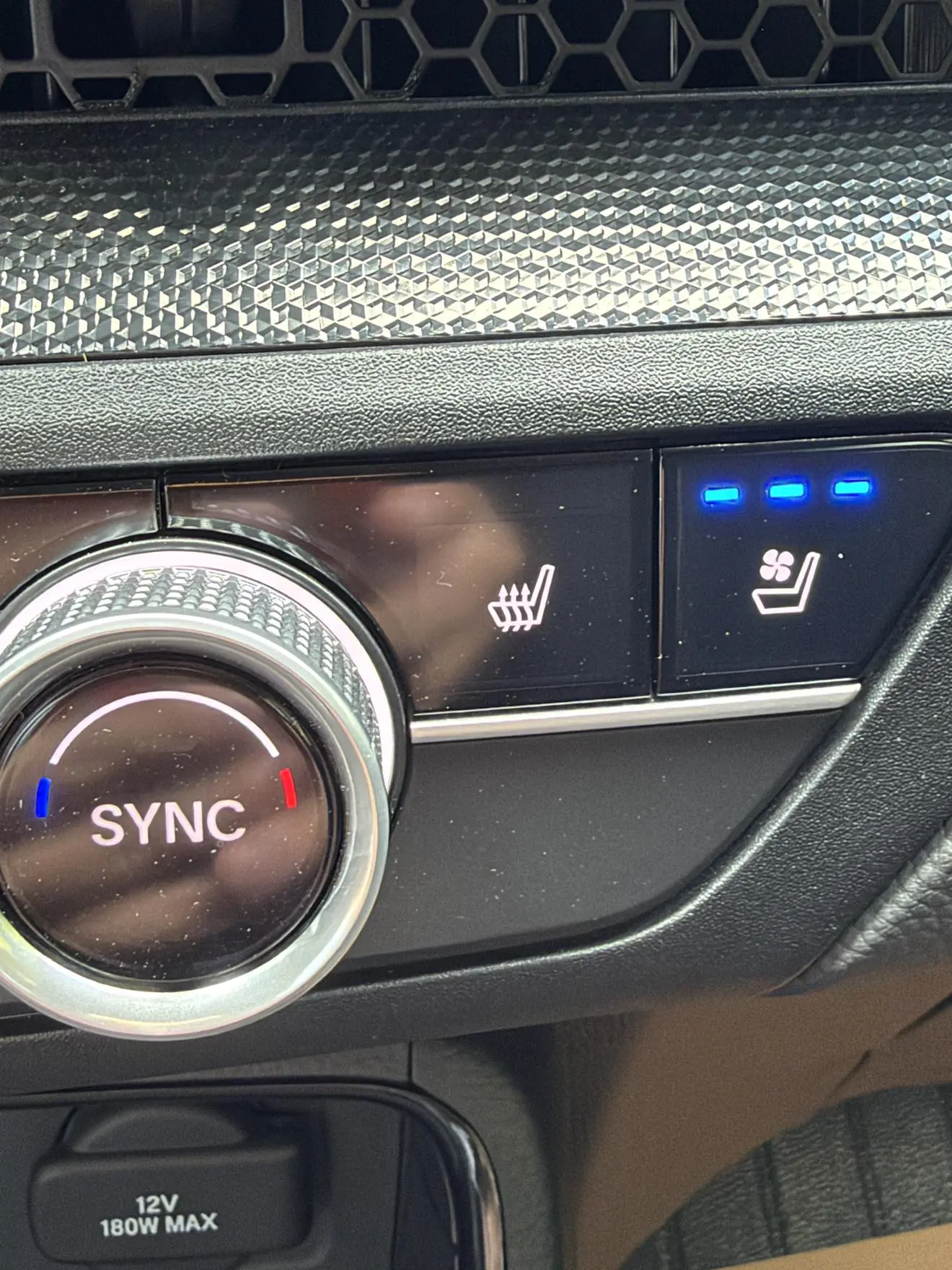 Honda Breeze 2025 240TURBO CVT 2WD Premium