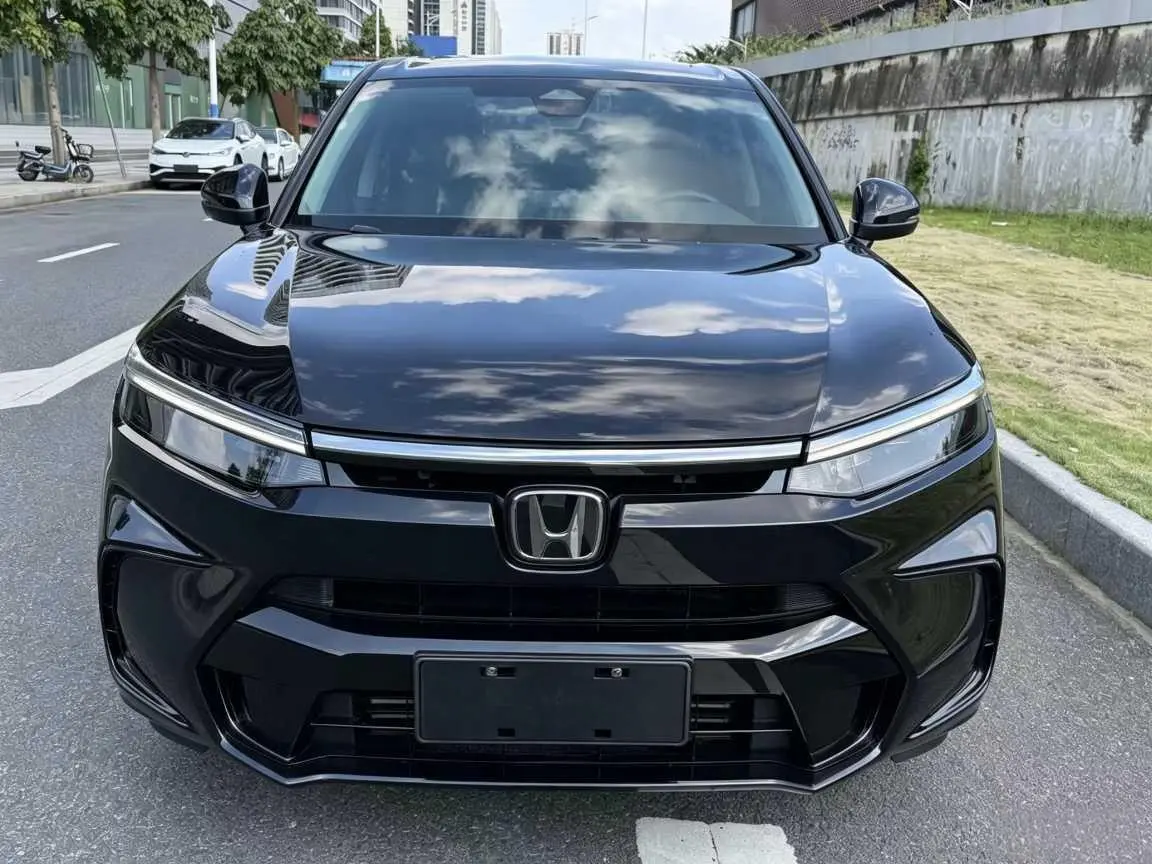 Honda Breeze 2025 240TURBO CVT 2WD Premium