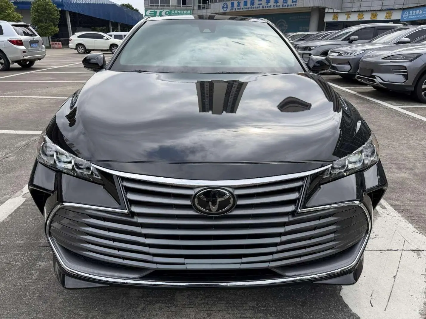 Toyota Avalon 2021 2.5L Luxury