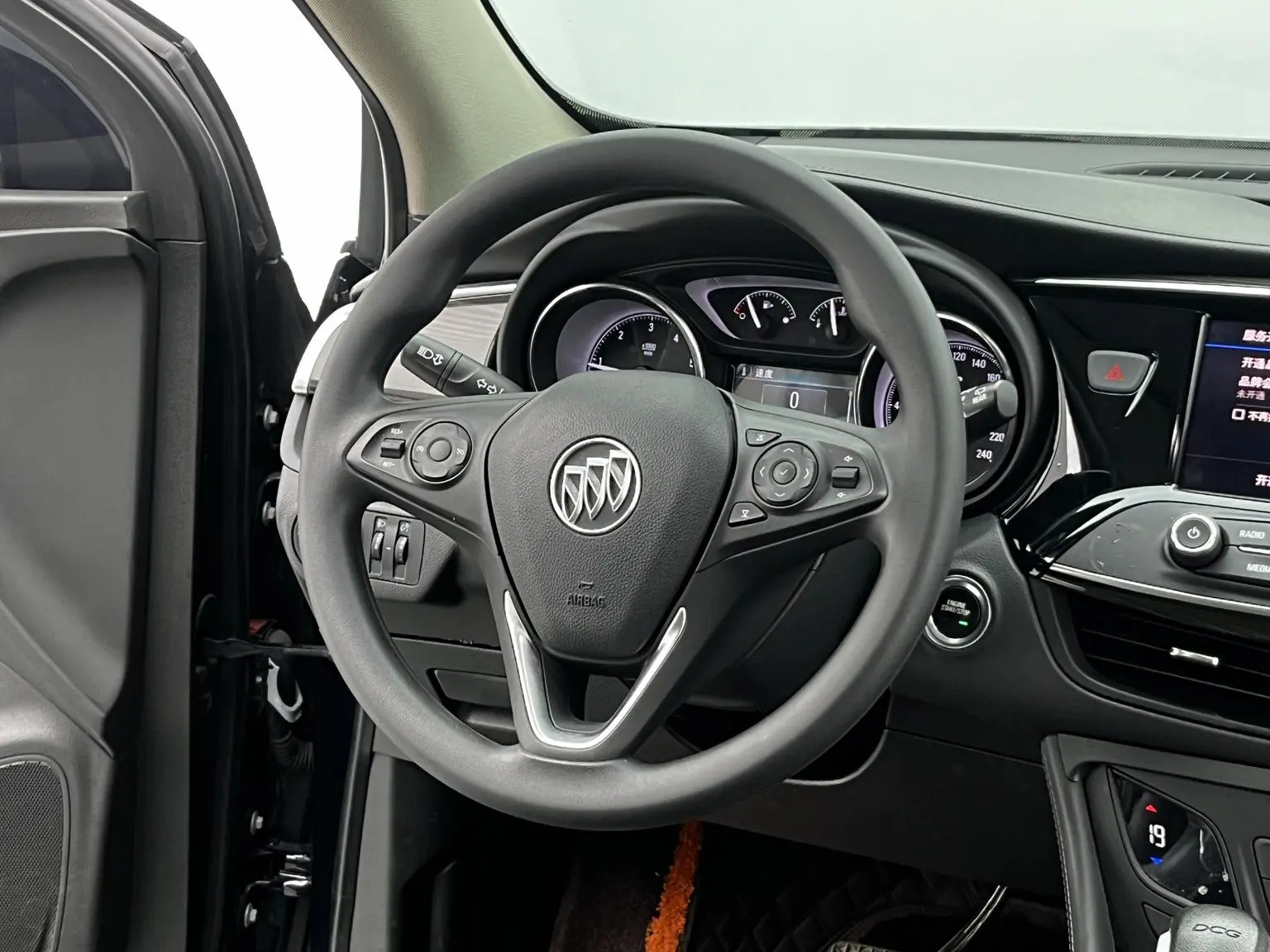 Buick Envision 2021 532T 2WD Leading