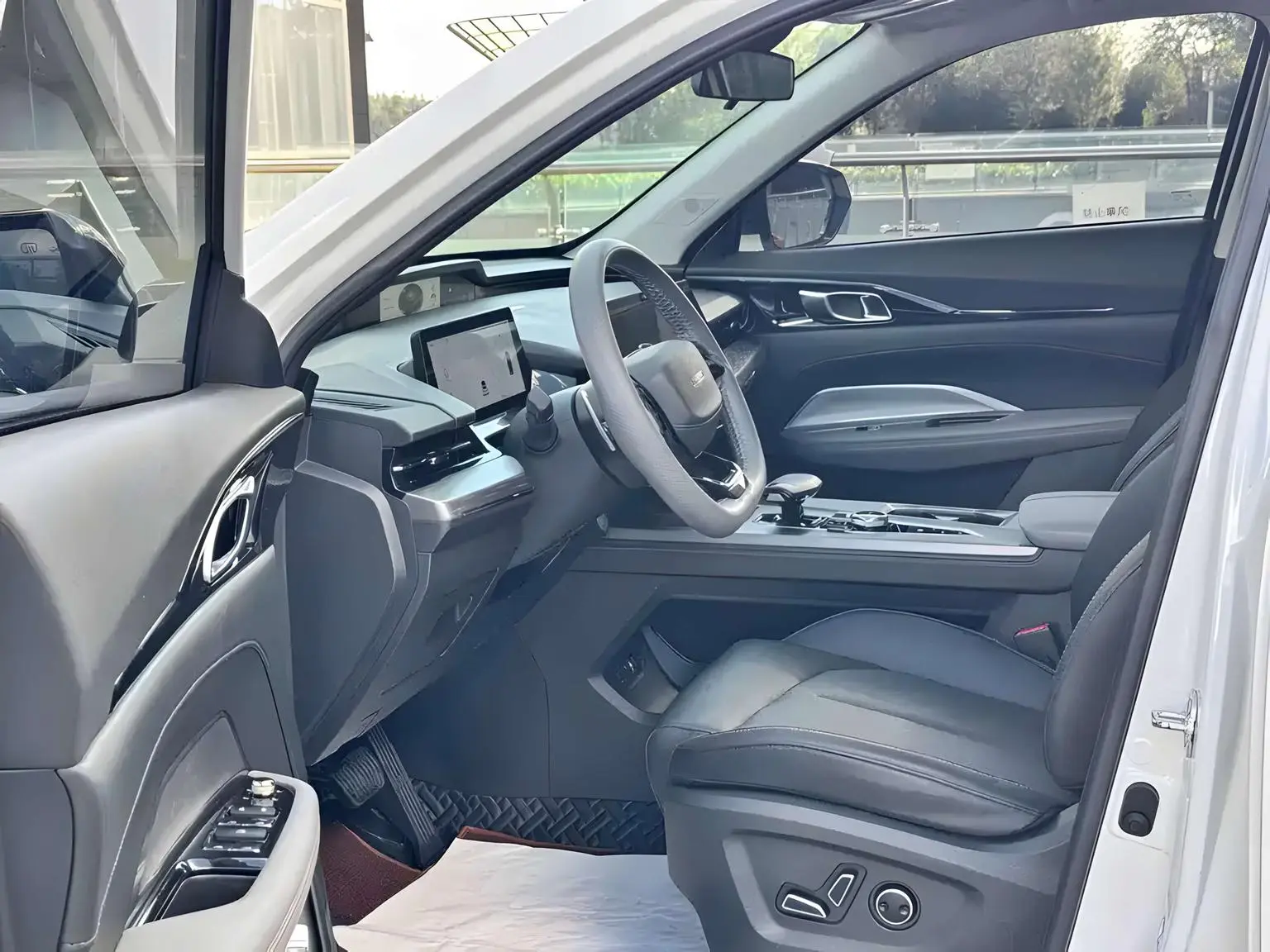 Changan Oshan Z6 2023 Blue Whale 1.5T DCT Smart Enjoy