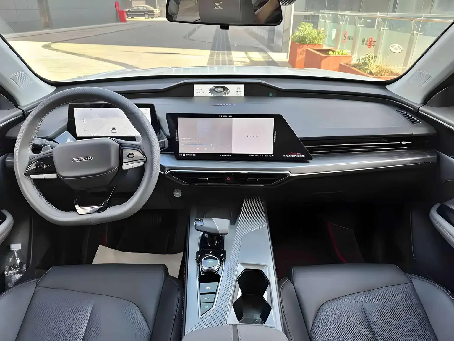 Changan Oshan Z6 2023 Blue Whale 1.5T DCT Smart Enjoy