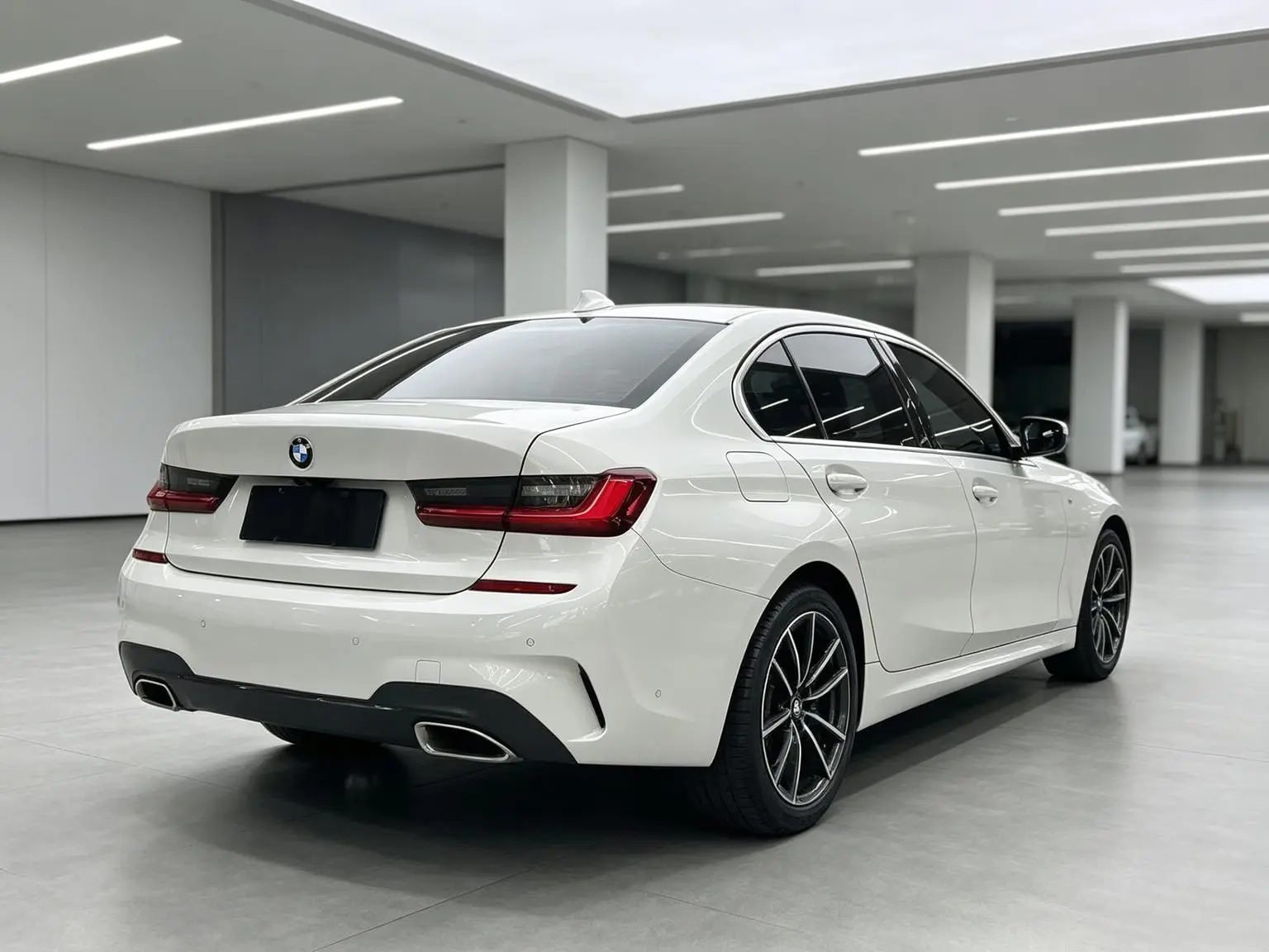 BMW 3 Series 2020 325Li M Sport Package