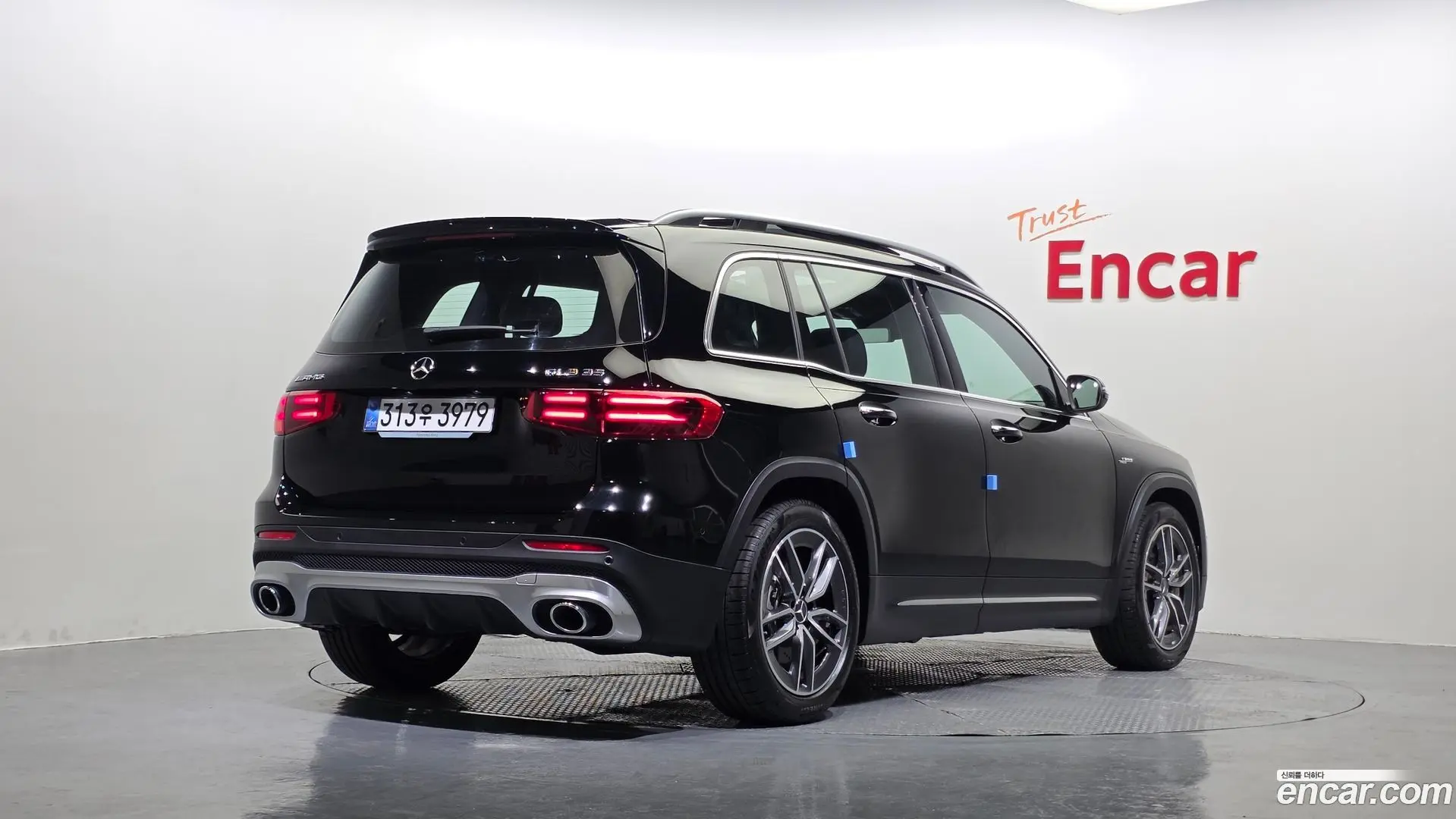 Mercedes-Benz GLB-Class AMG GLB35 4MATIC 2023