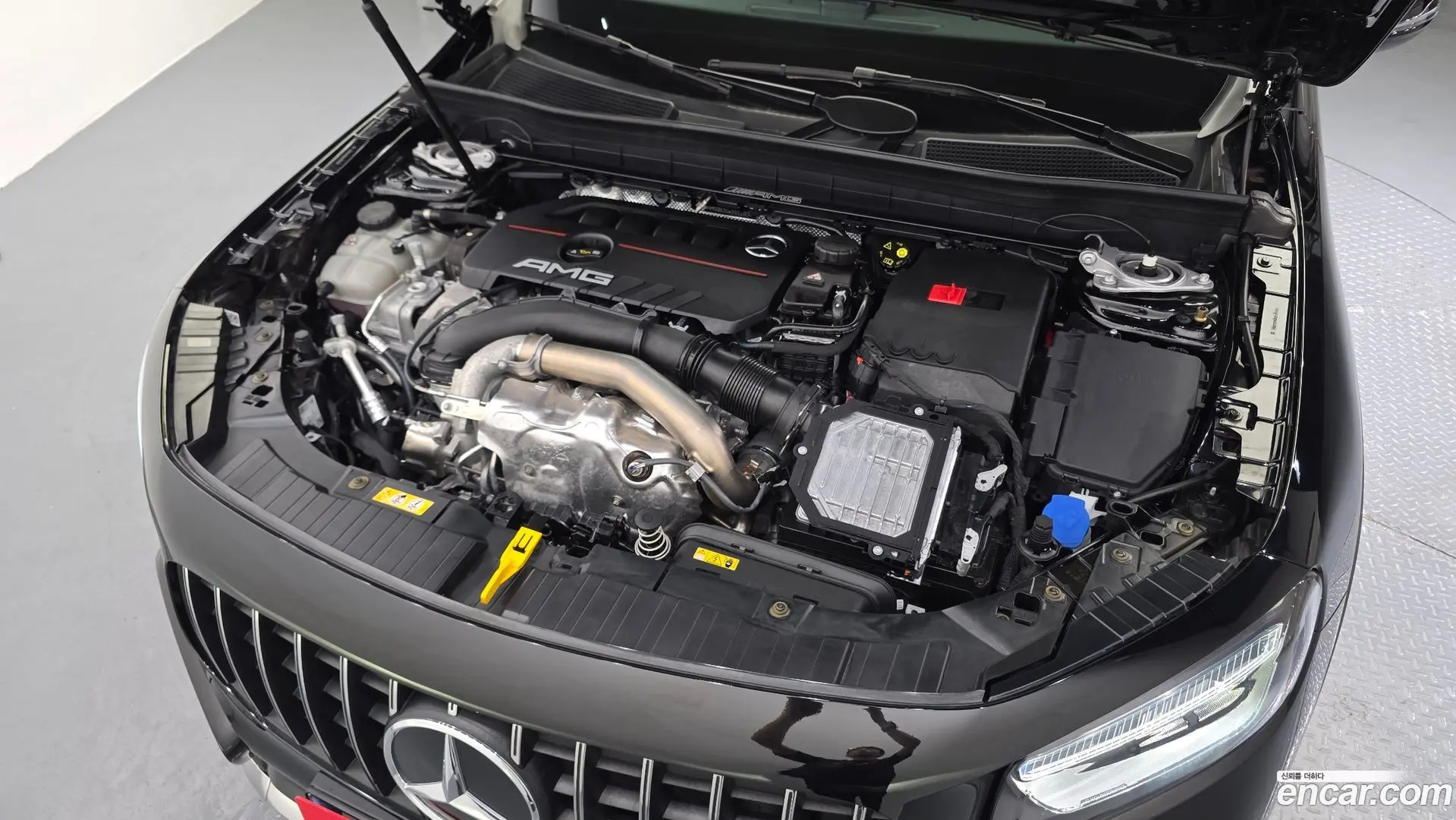 Mercedes-Benz GLB-Class AMG GLB35 4MATIC 2023