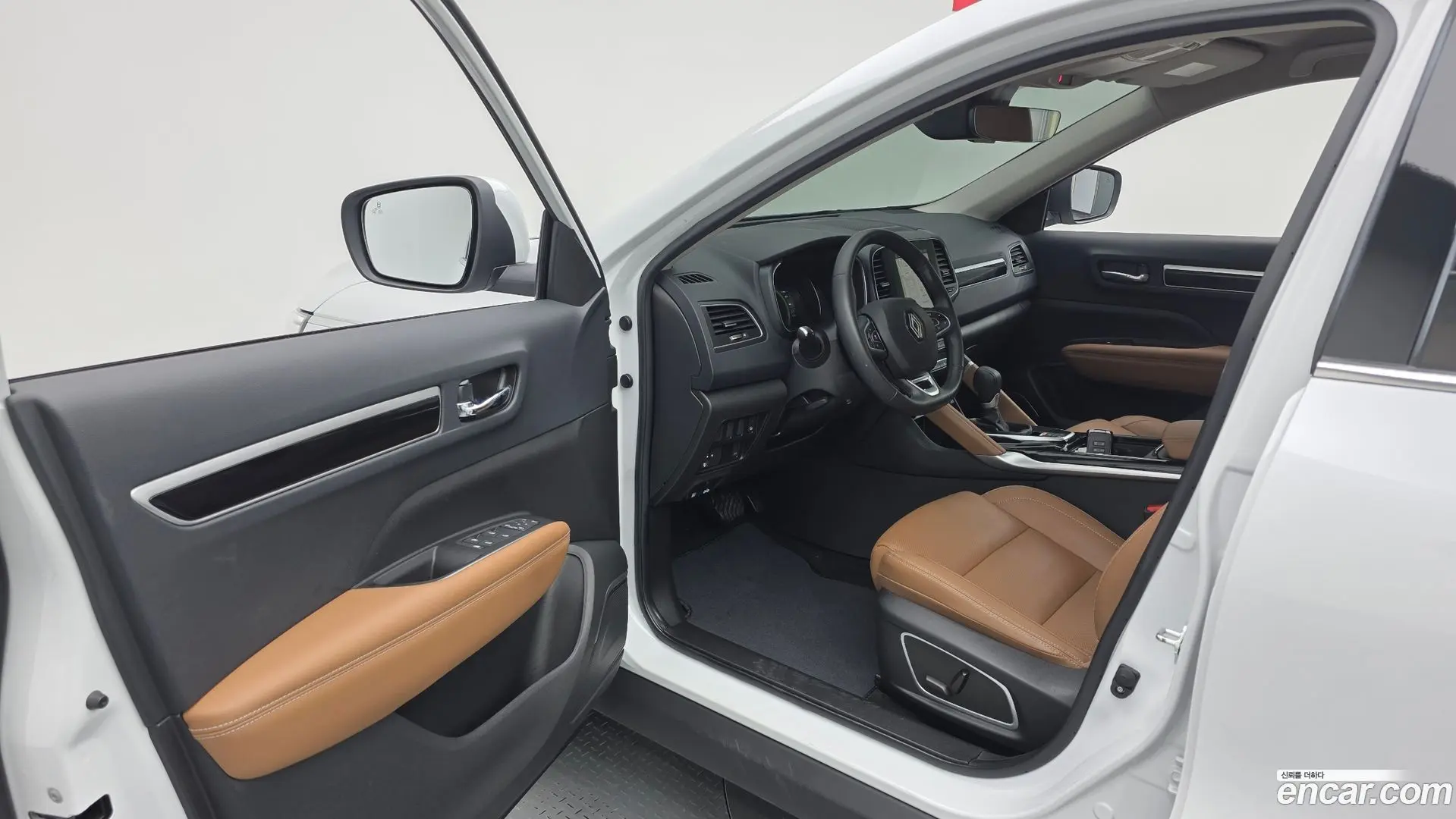 Renault Korea QM6 2.0 LPe RE 2WD