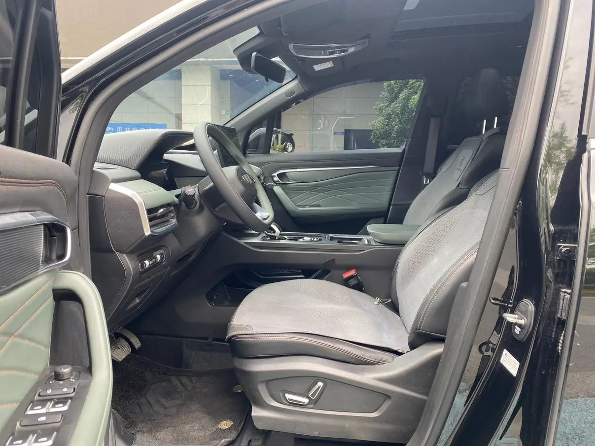 Geely Haoyue L 2024 2.0TD DCT Premium