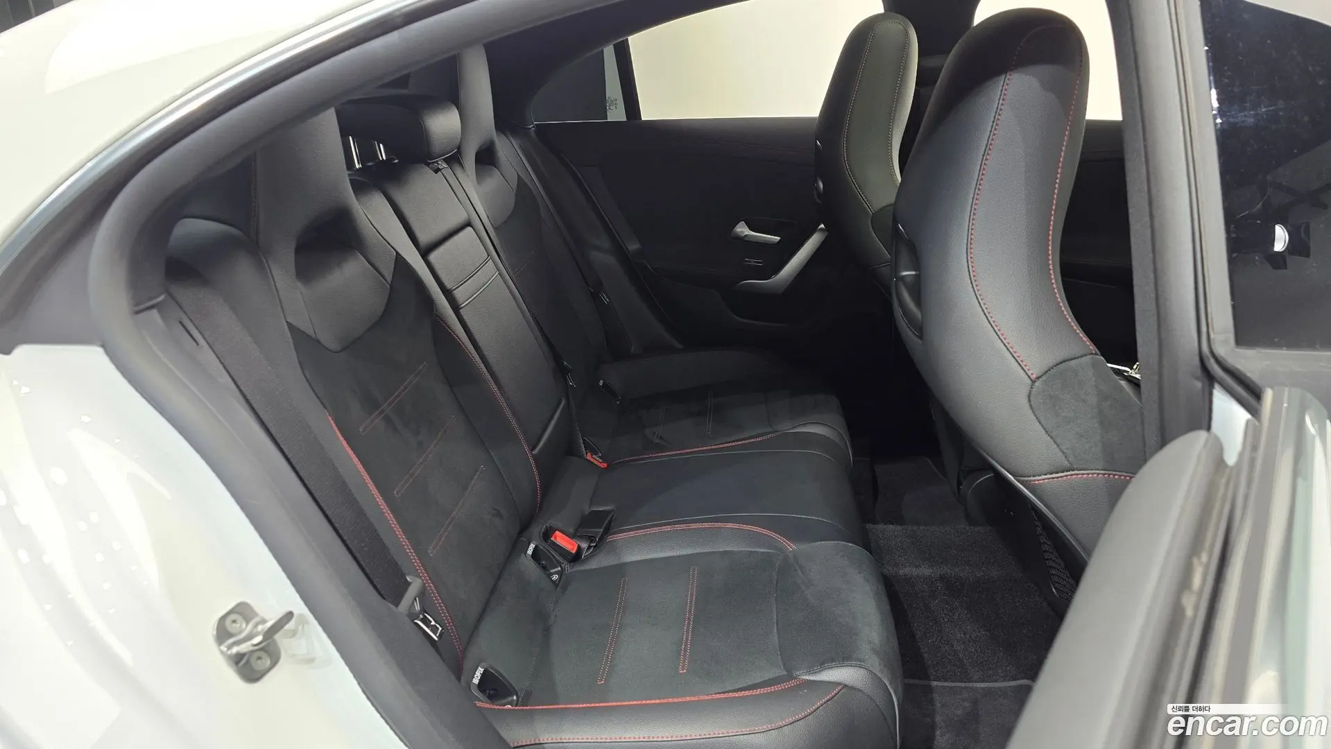 Mercedes-Benz CLA-Class CLA250 4MATIC 2023