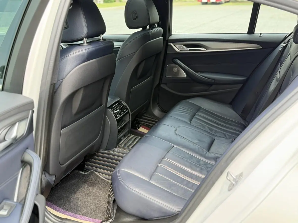 BMW 5 Series ( Import ) 2019 525i M Sport Package
